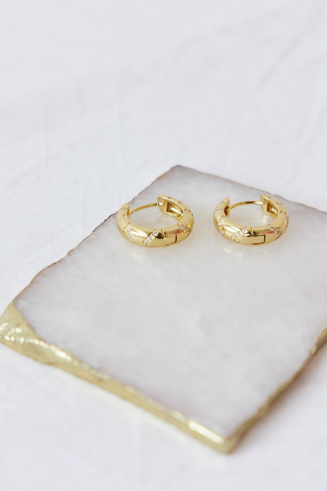 18 Karat Earrings with Bold Lines Jasmine's Boutique Australia