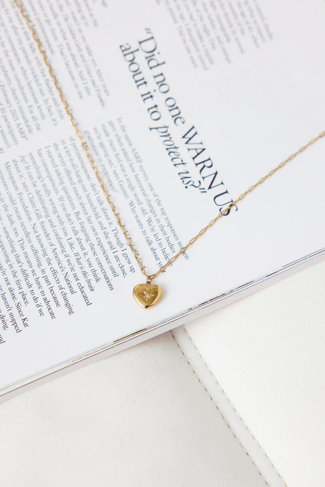18-Carat Gold Star Necklace Jasmine's Boutique Australia