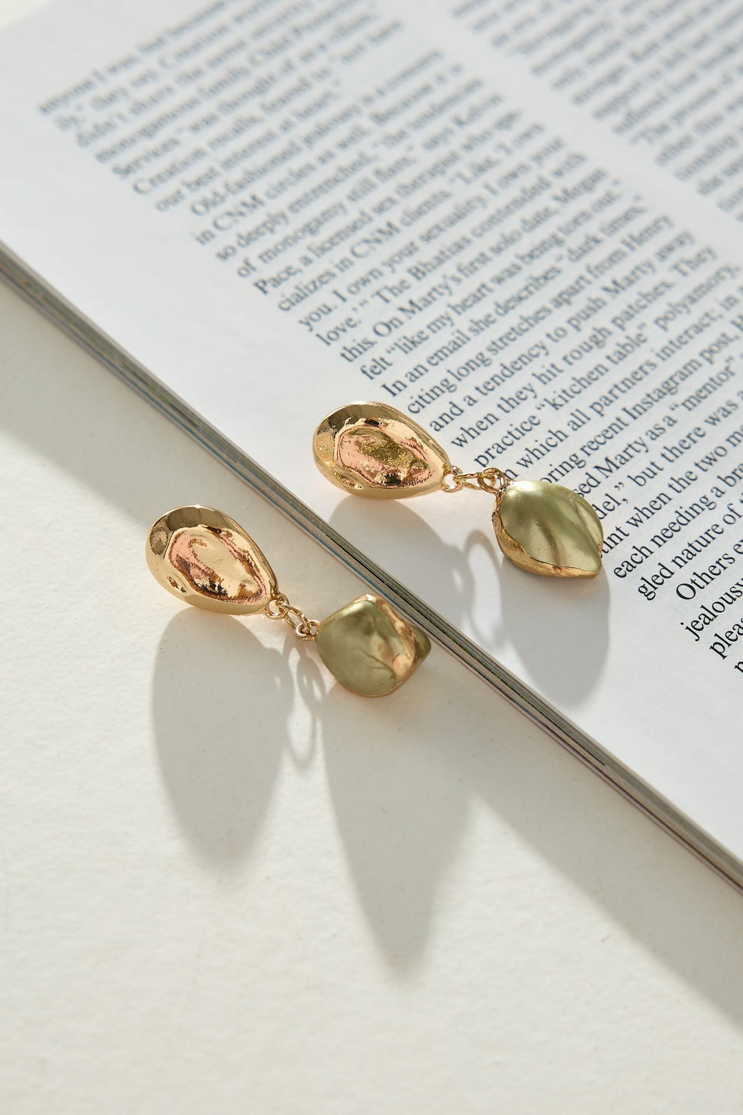 Gold-plated iridescent shiny earrings in 18 karat gold Jasmine's Boutique Australia