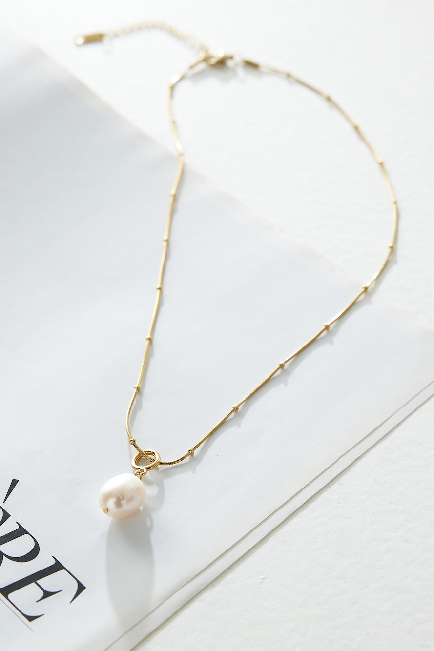 18 Karat Gold Pearl Necklace Jasmine's Boutique Australia