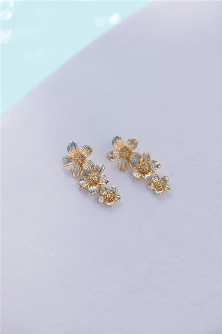 18 Karat Gold Plated Hibiscus Earrings Jasmine's Boutique Australia