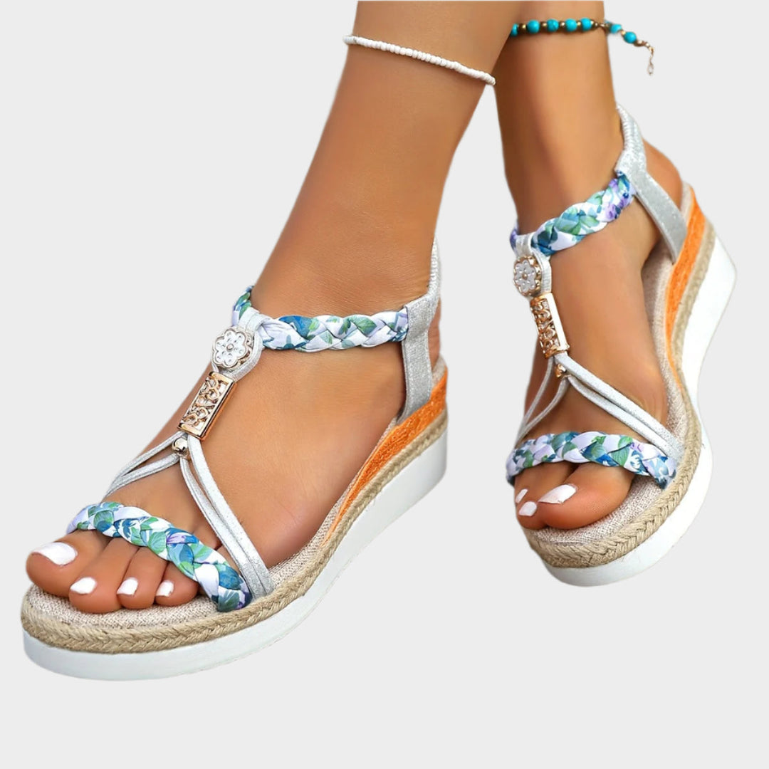 Sandals with Comfortable Sole and Platform Liora Lane Boutique