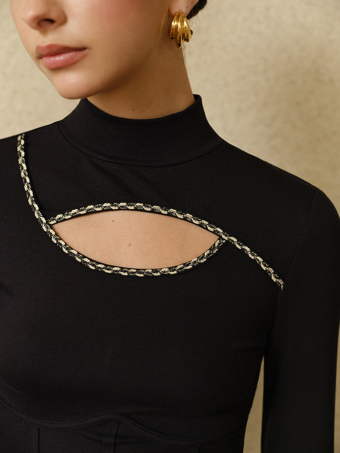Contrast Trim Cutout Piping Top  Liora Lane Boutique T-Shirts