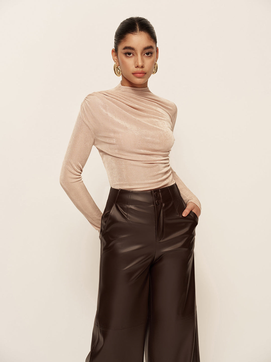 Versatile Ruched Slim T-Shirt  Liora Lane Boutique T-Shirts