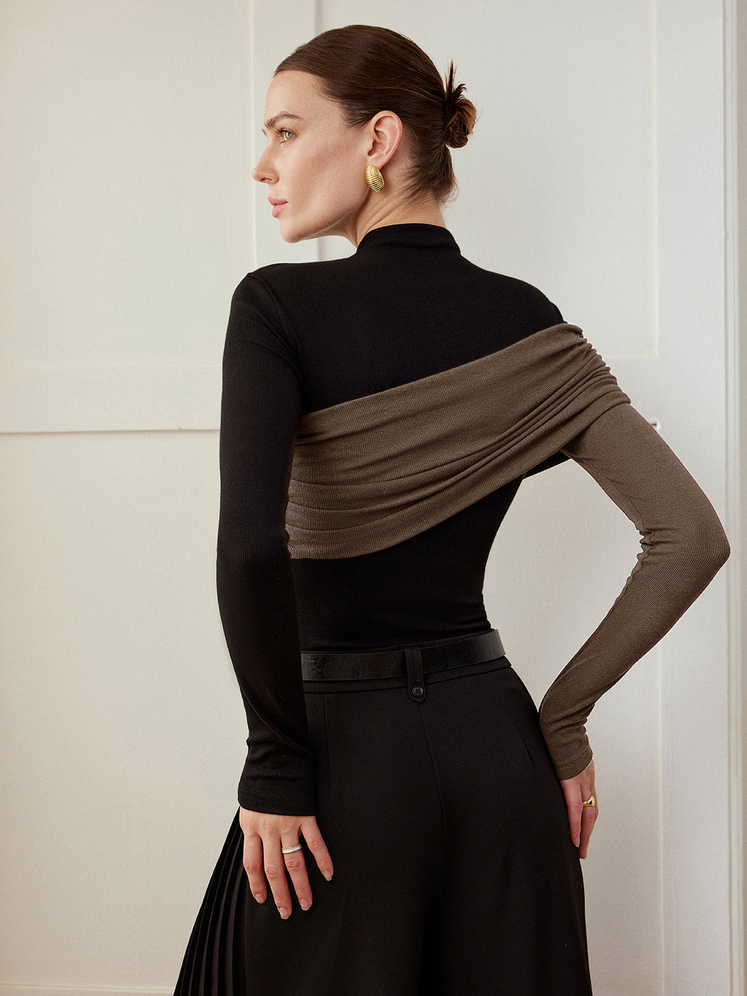 Color Block Pleated Jersey Slim Top  Liora Lane Boutique T-Shirts