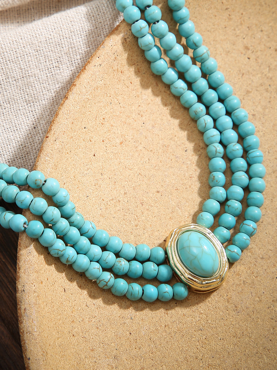Short necklace made of faux pearls and turquoise beads Jasmine's Boutique Australia