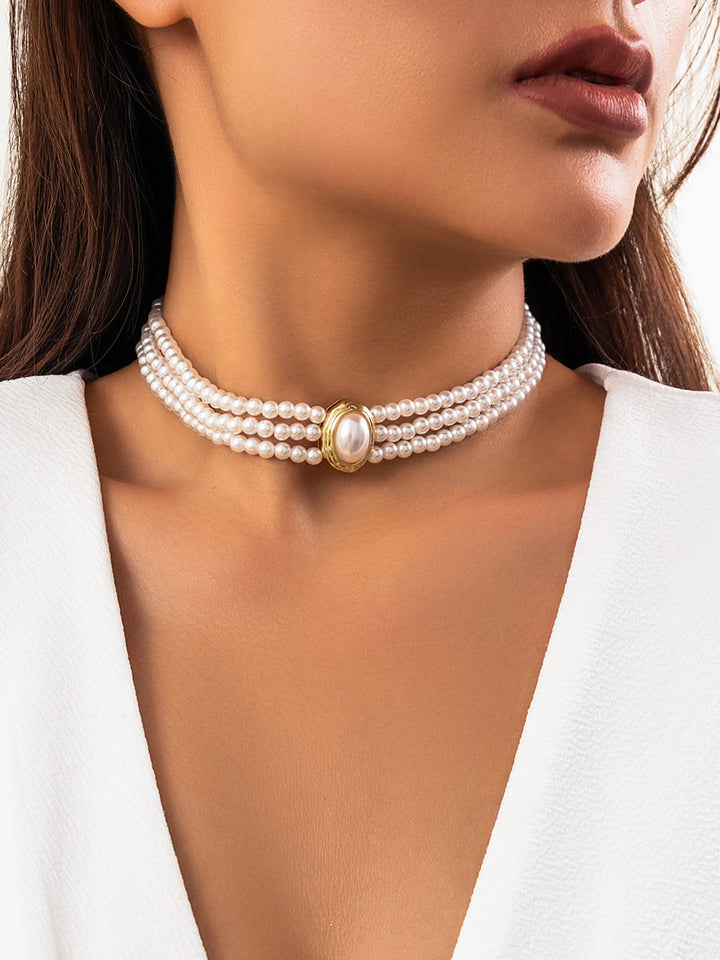 Short necklace made of faux pearls and turquoise beads Jasmine's Boutique Australia