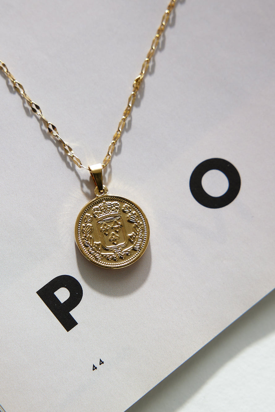 Standing Ovations Necklace, 18 Karat Gold-Plated Jasmine's Boutique Australia