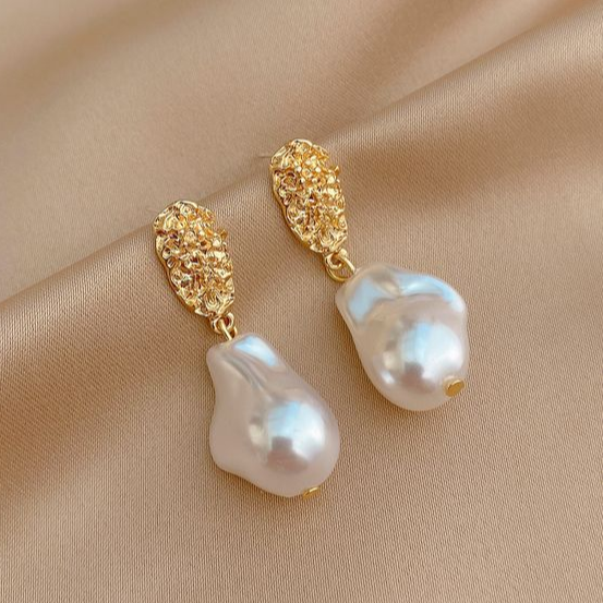 Elegant Old Pearl Earrings Jasmine's Boutique Australia