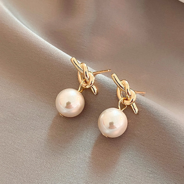 Elegant Pearl Bow Earrings Jasmine's Boutique Australia