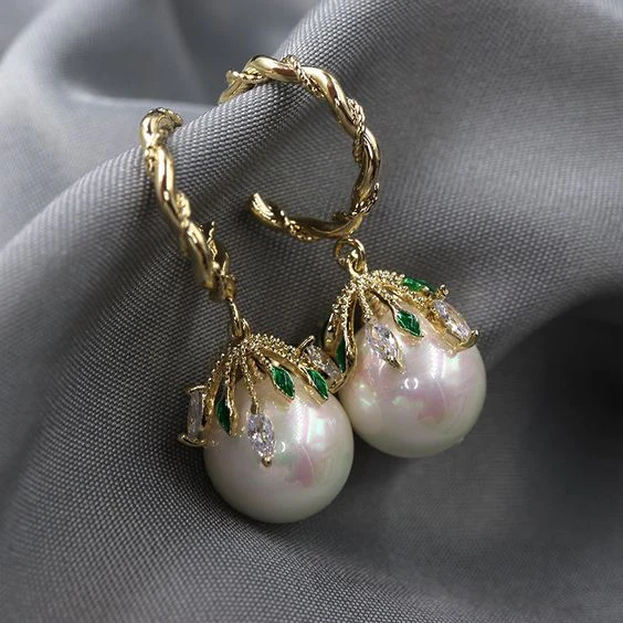 Elegant Malia Pearl Earrings Jasmine's Boutique Australia