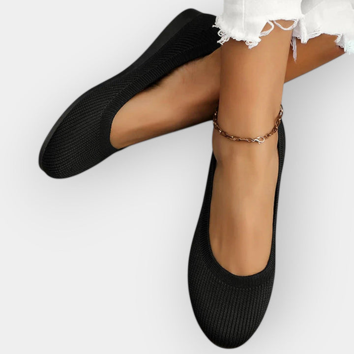 Simple Sandals with Elegant Style Liora Lane Boutique