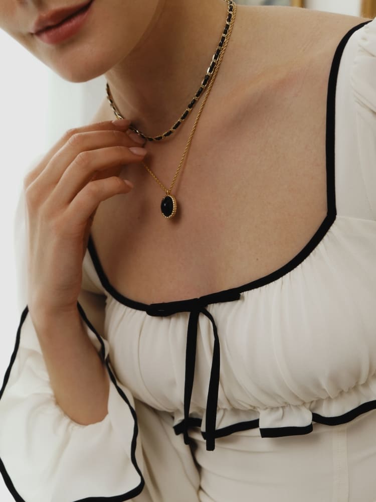 Necklace with Precious Stones Onyx & Gold Hoop Jasmine's Boutique Australia