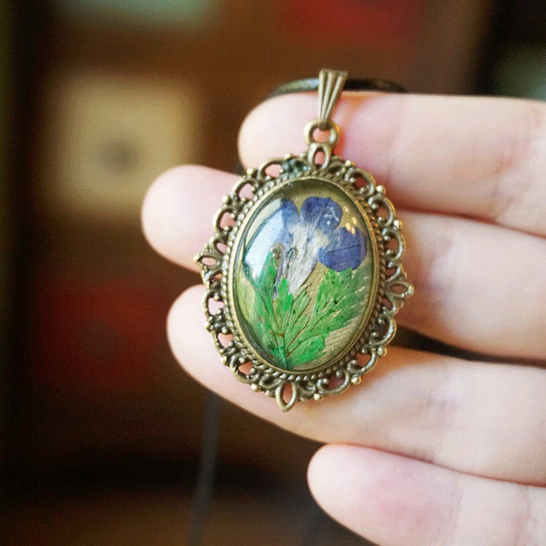 Flower Necklace from Resin - French Retro Violet & Lobelia Erinus Jasmine's Boutique Australia