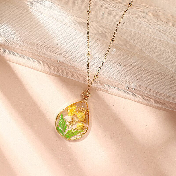 Pressed Resin Flower Necklace - Gold Tulip Leaf & Ferns Jasmine's Boutique Australia