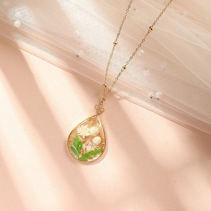 Pressed Resin Flower Necklace - Gold Tulip Leaf & Ferns Jasmine's Boutique Australia