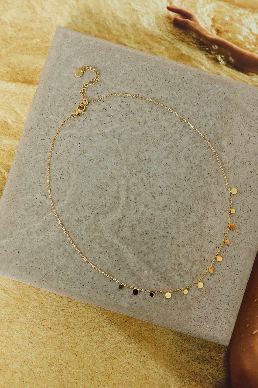 18-Karat Gold Necklace with Golden Hues Jasmine's Boutique Australia