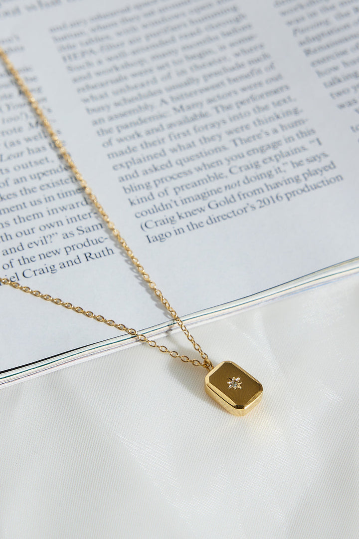 Necklace with 18K Gold-Plated Cards Jasmine's Boutique Australia