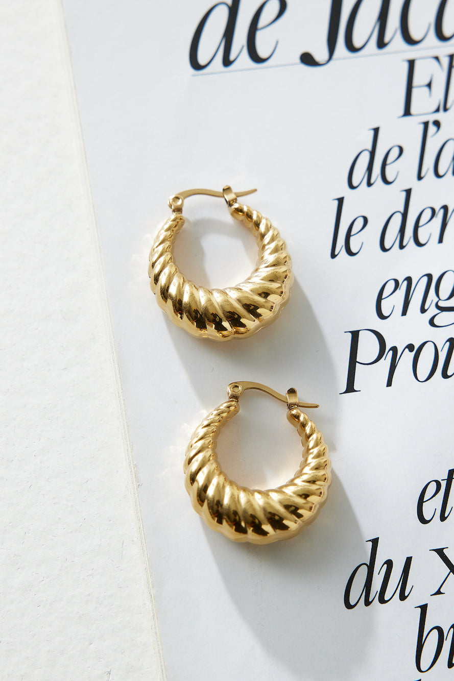 Gold Hoop Earrings Need It 18 Carats Jasmine's Boutique Australia