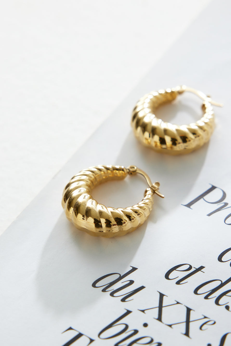 Gold Hoop Earrings Need It 18 Carats Jasmine's Boutique Australia