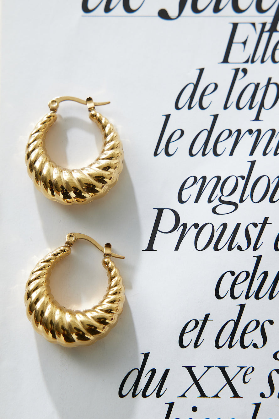 Gold Hoop Earrings Need It 18 Carats Jasmine's Boutique Australia