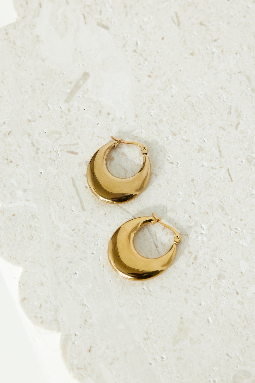 18 Karat Gold Plated Simple Elegant Hoop Earrings Jasmine's Boutique Australia