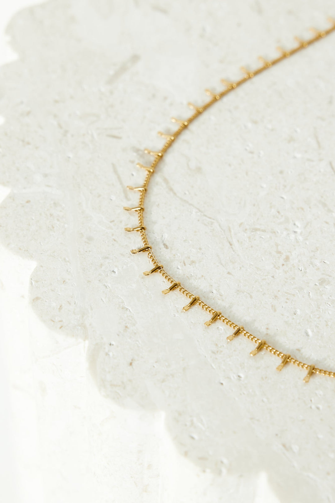 18 Karat Gold Necklace Queen Things Jasmine's Boutique Australia