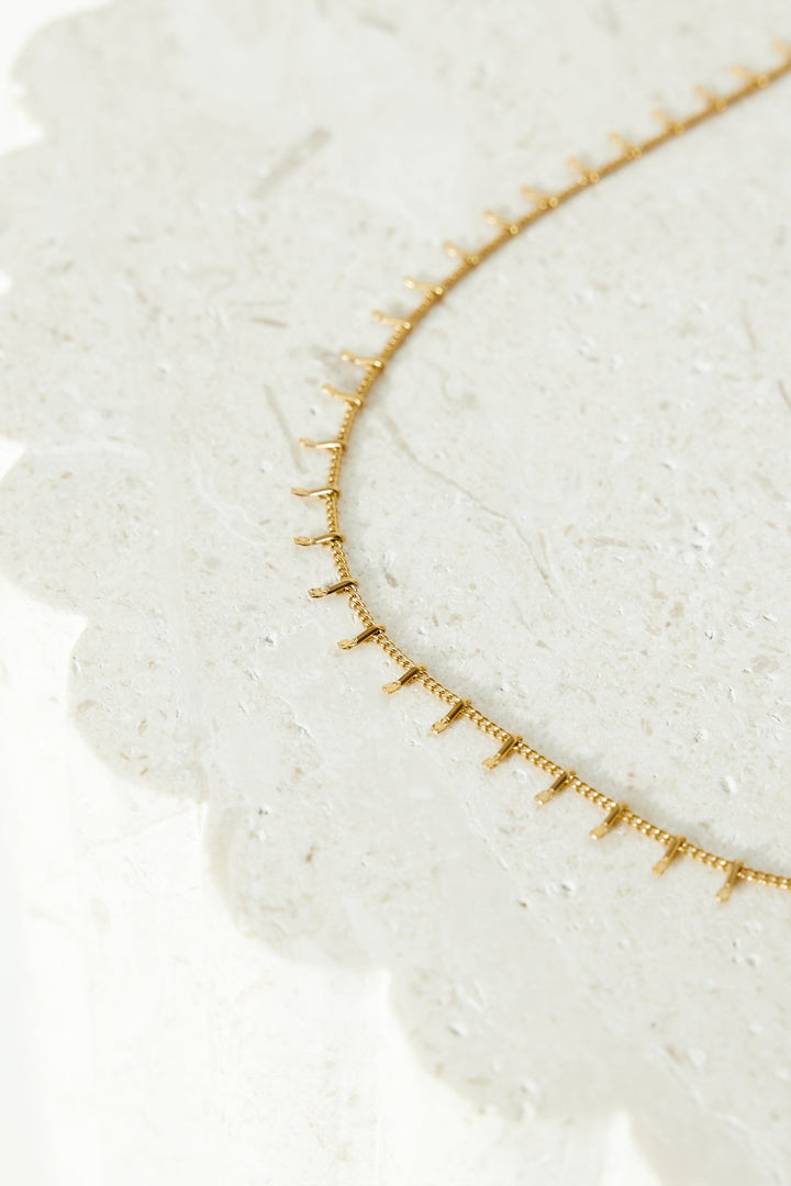 18 Karat Gold Necklace Queen Things Jasmine's Boutique Australia