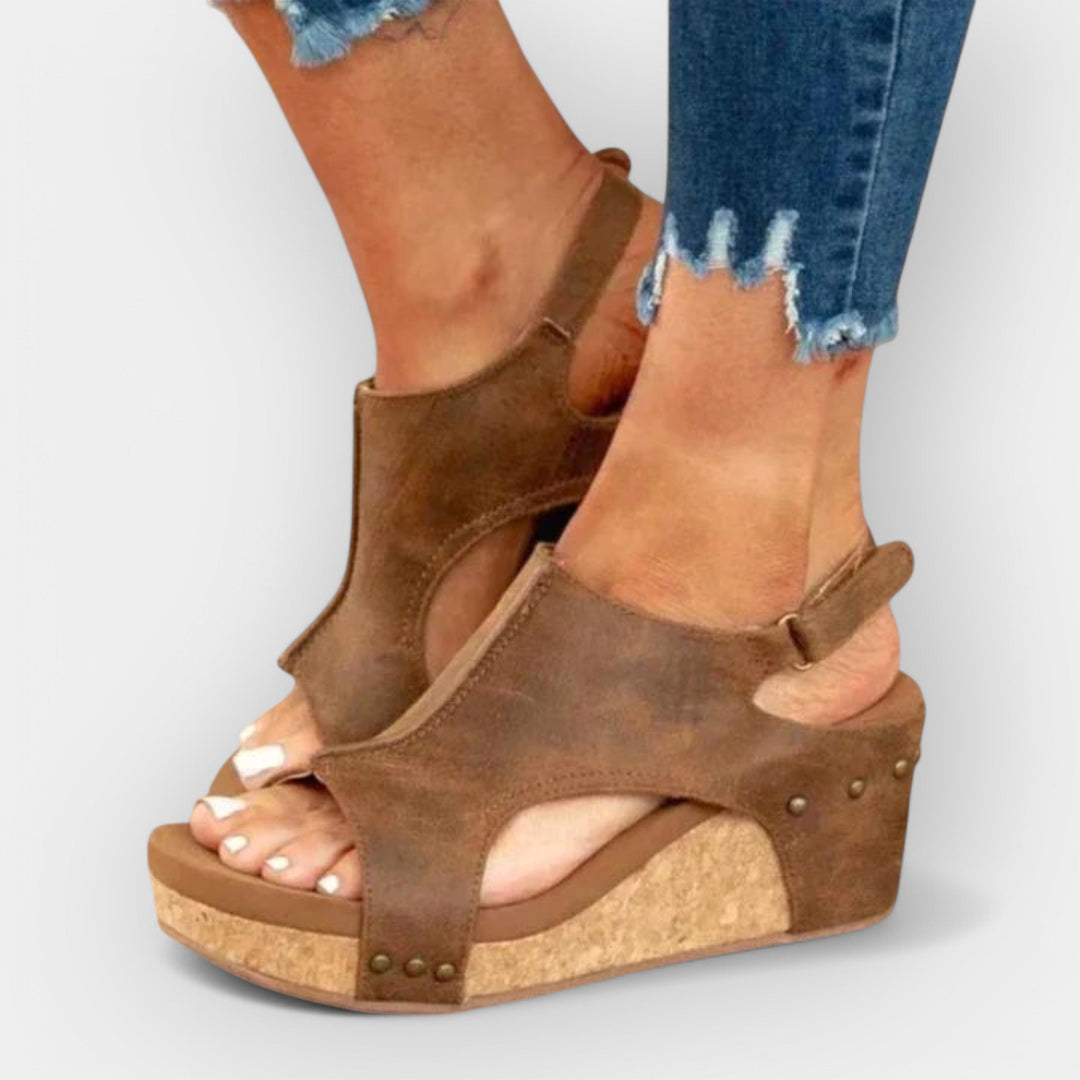 Sandal Platform Liora Lane Boutique