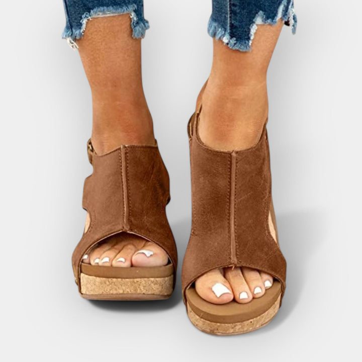 Sandal Platform Liora Lane Boutique