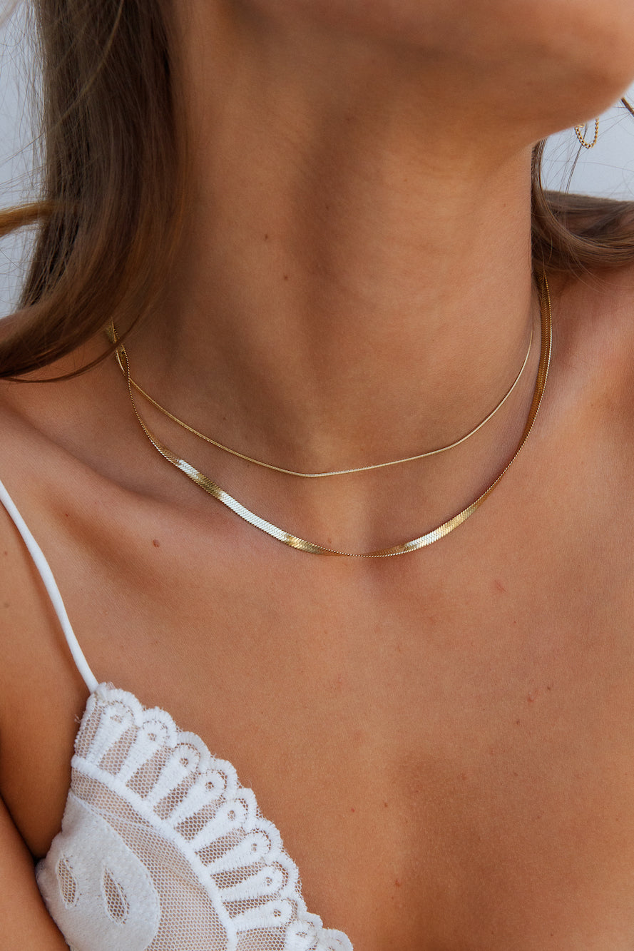 18K Gold Necklace Effortlessly Jasmine's Boutique Australia