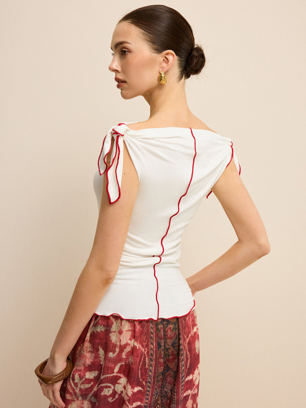 Off-Shoulder Contrast Trim Knotted Top  Liora Lane Boutique T-Shirts