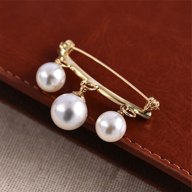 Vintage Pearl Brooch in Gold and Silver Jasmine's Boutique Australia