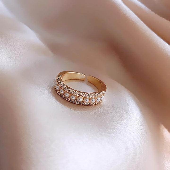 Luxury Ring in Gold and Pearls Jasmine's Boutique Australia