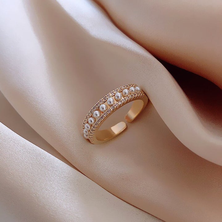 Luxury Ring in Gold and Pearls Jasmine's Boutique Australia