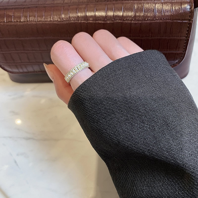 Luxury Ring in Gold and Pearls Jasmine's Boutique Australia