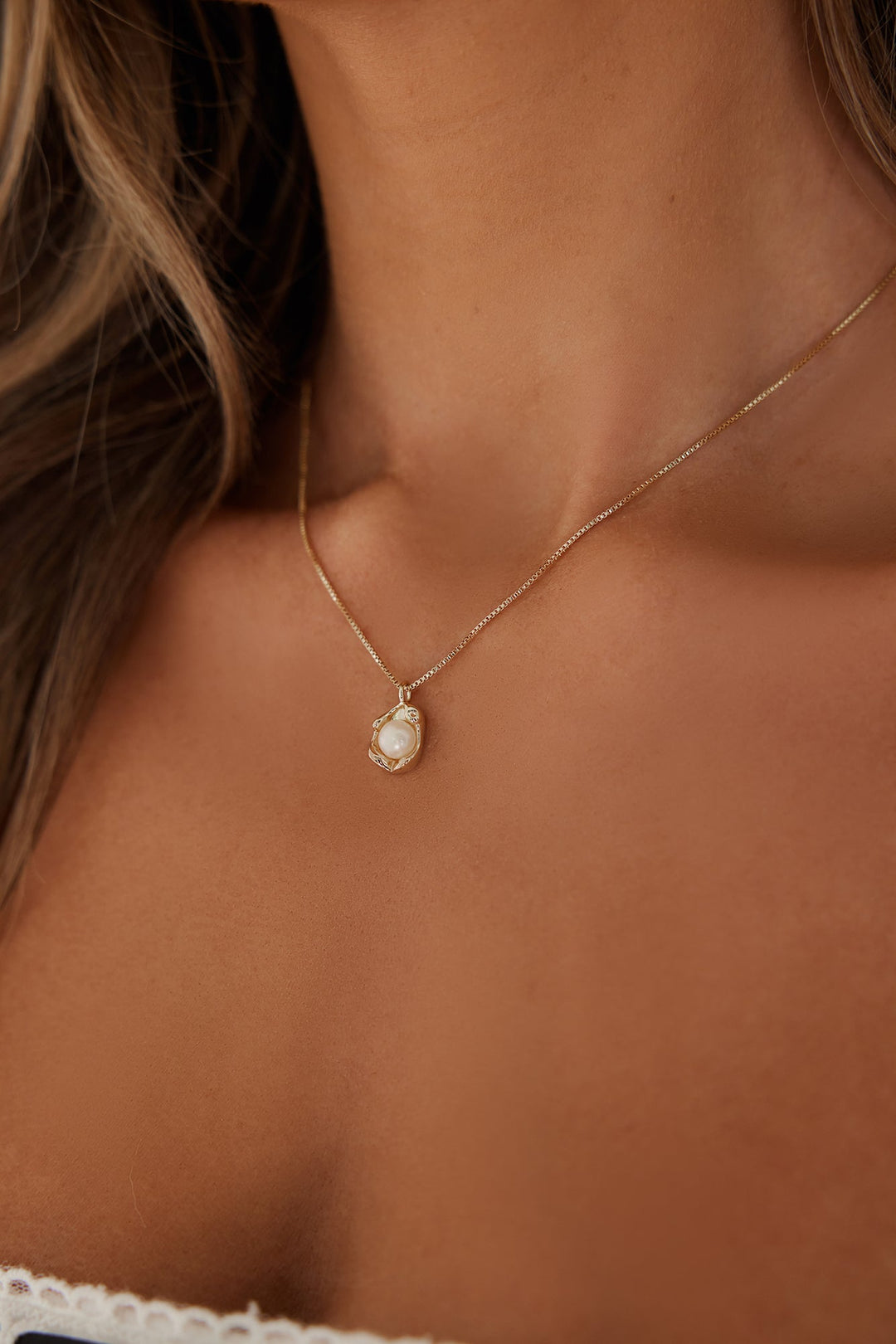 14 Karat Gold Plated Necklace with Pearls Jasmine's Boutique Australia