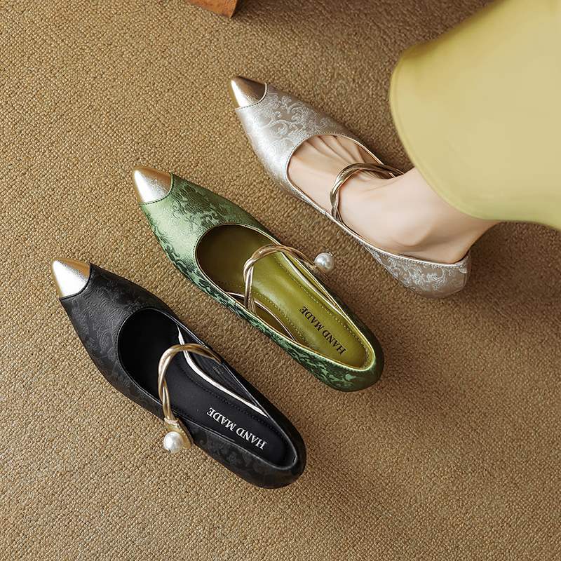 Savana Kitten Heels  Liora Lane Boutique