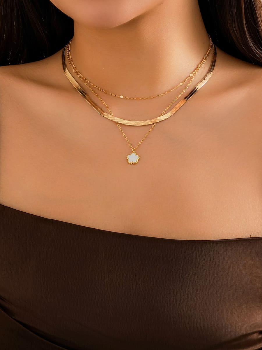 Clover Rainbow Serpent Chain Necklace Jasmine's Boutique Australia
