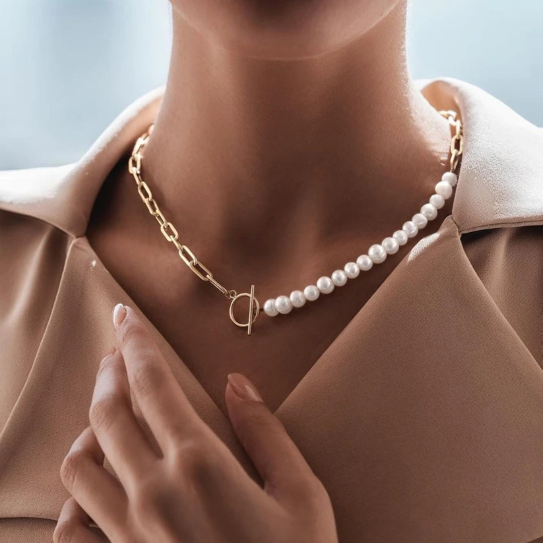 Chain Necklace with Pearls in Gold Jasmine's Boutique Australia