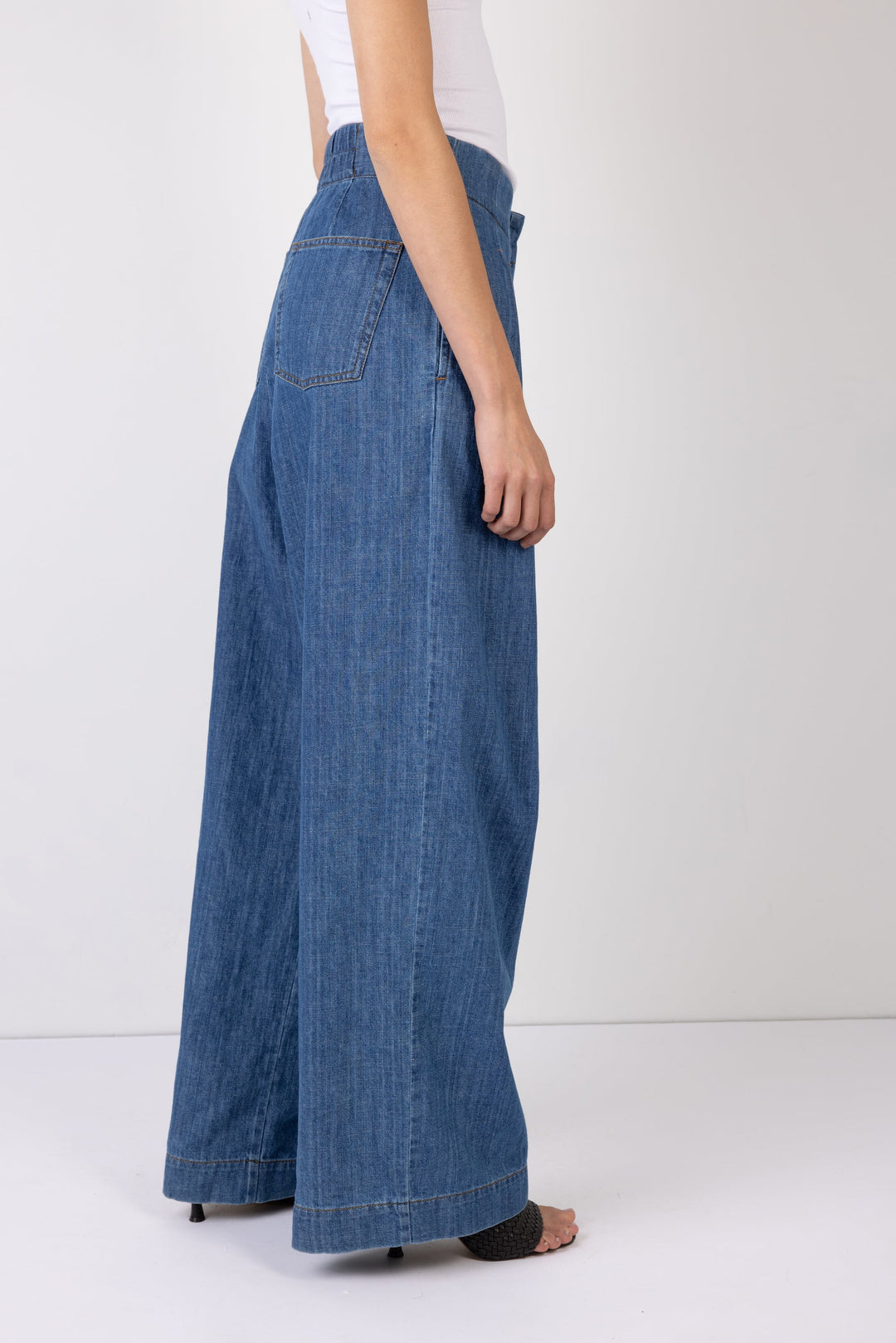 Nellie High Waist Jeans  Liora Lane Boutique Trousers