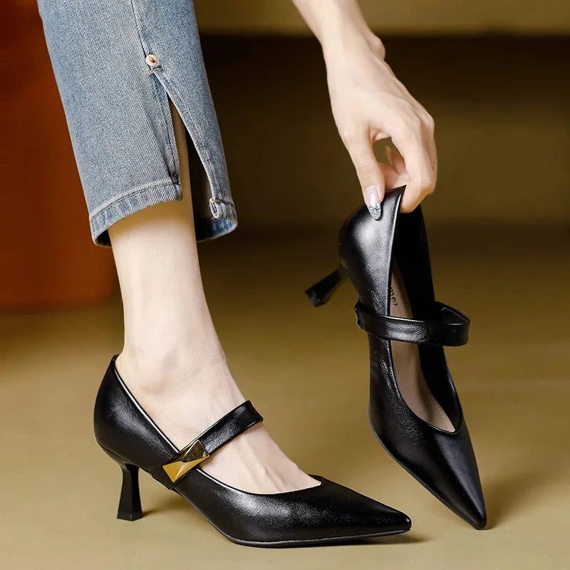 Megan Heels  Liora Lane Boutique  Black / 9.5 79.99