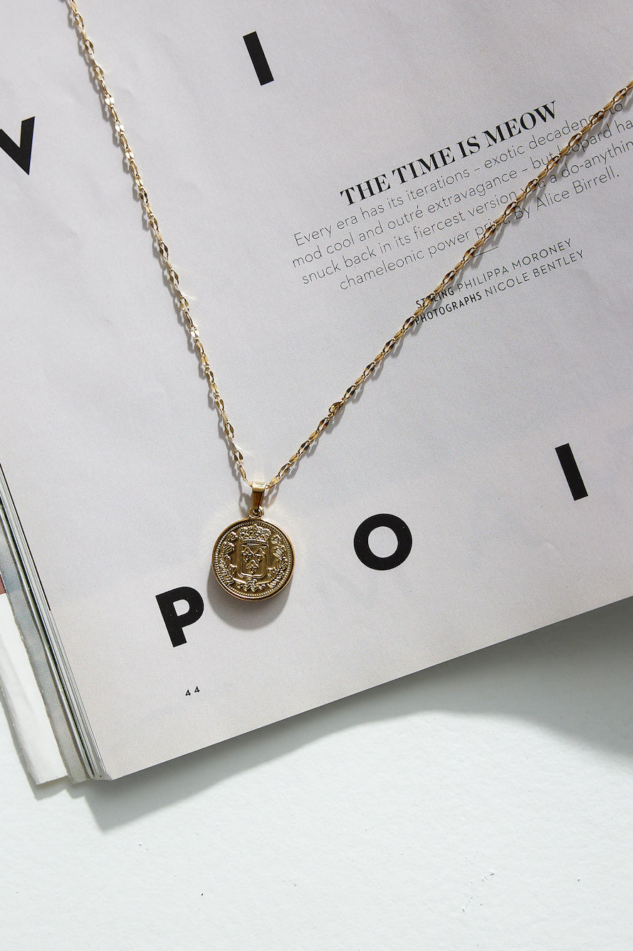 Standing Ovations Necklace, 18 Karat Gold-Plated Jasmine's Boutique Australia